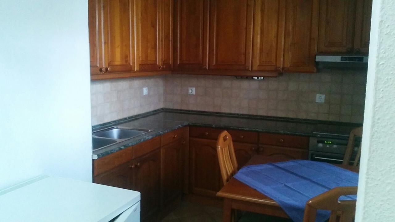 Magita Hotel Basko Bagian luar foto